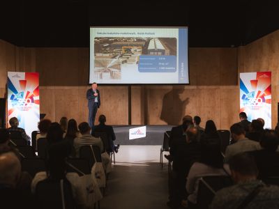 Marcin Gołębiewski, prezes Unihouse SA na konferencji „Zmiany technologiczne w budownictwie kubaturowym”