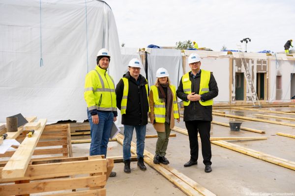 Rozpoczęliśmy montaż żłobka na ul. Depowej w Białymstoku