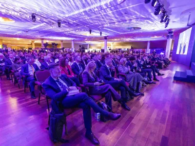 Unihouse at the X European Congress of Local Governments